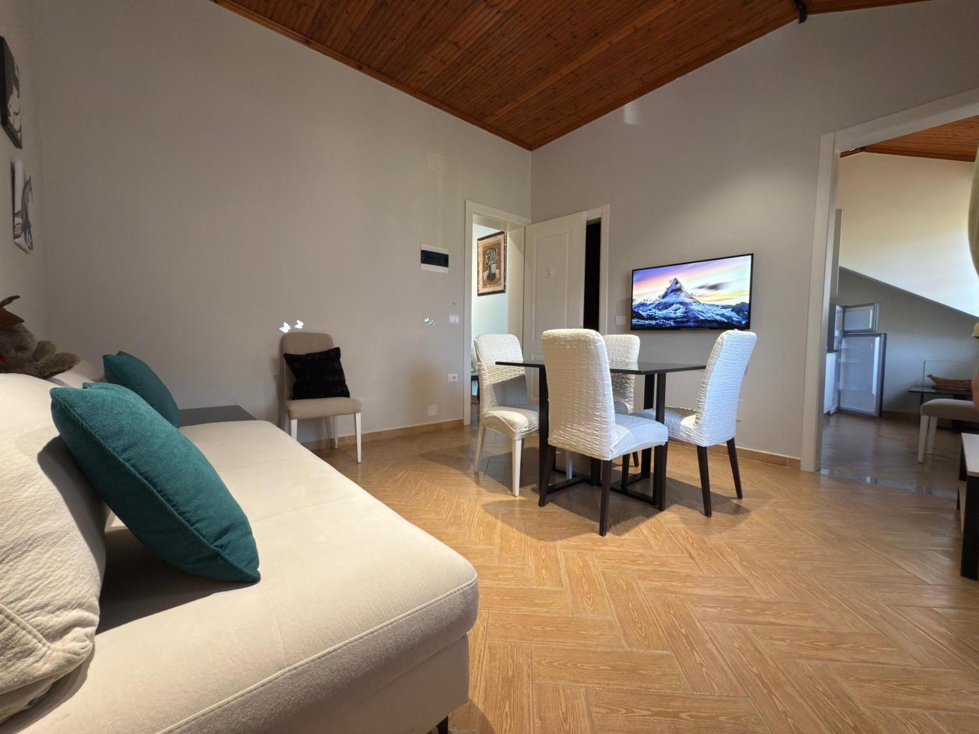 Villa Ida Apartments Avlonya Oda fotoğraf